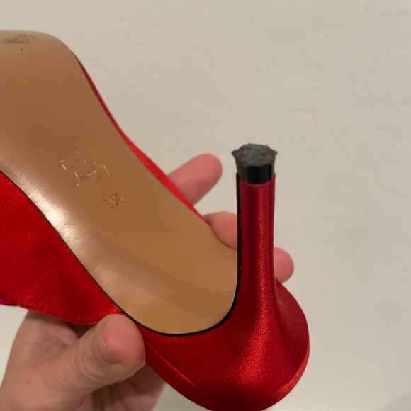 Alice + Olivia | Mareist Cherry & Fuchsia | 8.5 - Picture 6 of 6